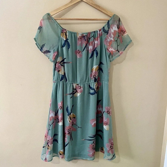 •SOLD•|Vera Moda| Off-Shoulder Knee Length Floral Spring Summer Dress Size US L - Picture 3 of 6
